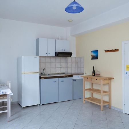 Natassa Apartments Agia Efimia Eksteriør billede