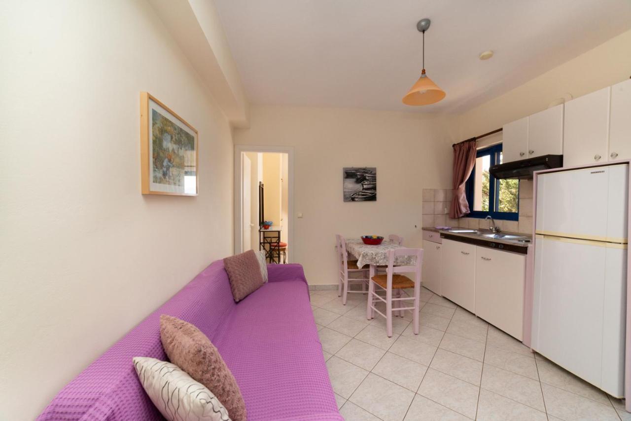 Natassa Apartments Agia Efimia Eksteriør billede
