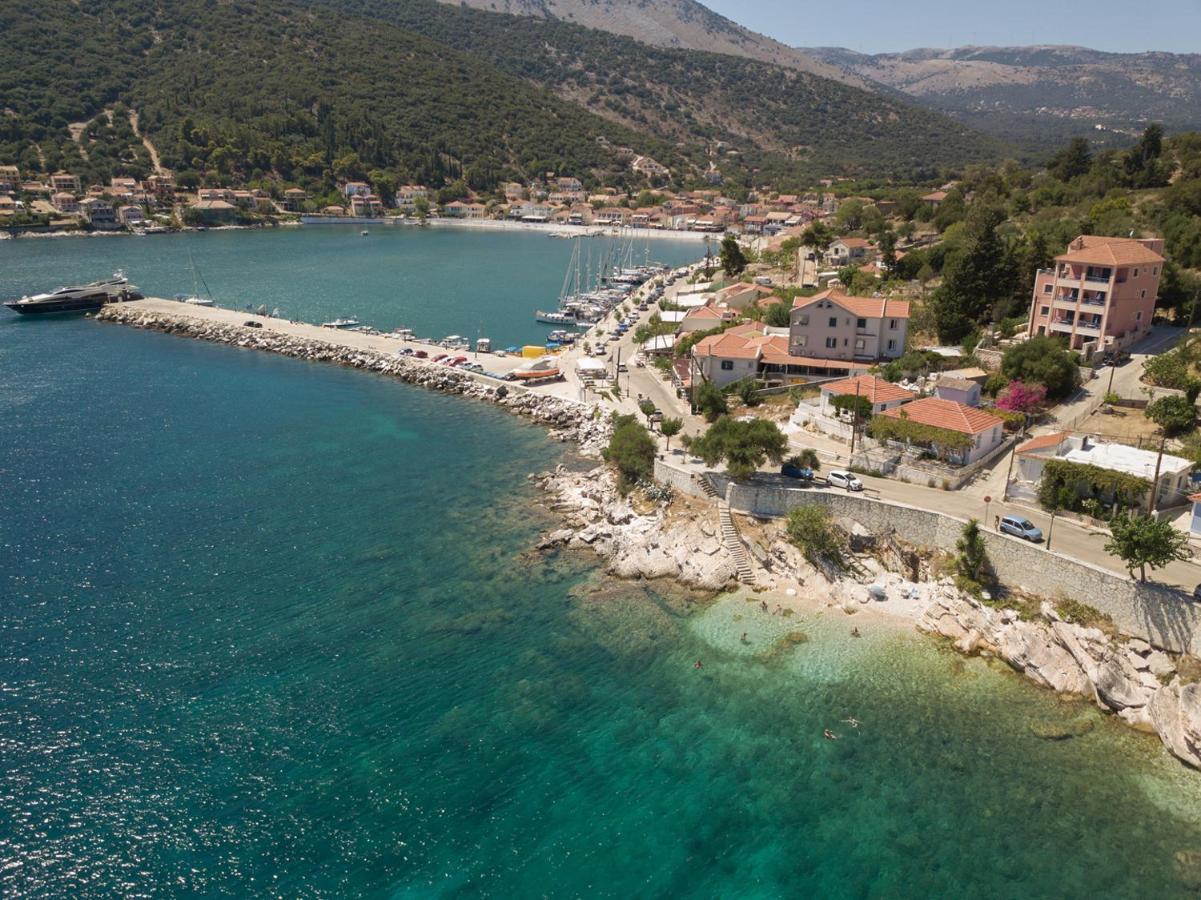 Natassa Apartments Agia Efimia Eksteriør billede