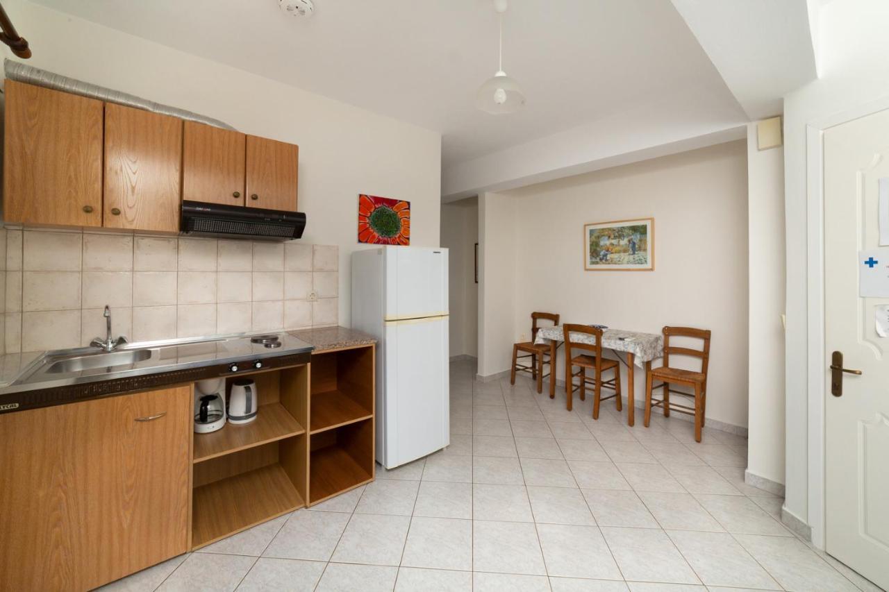 Natassa Apartments Agia Efimia Eksteriør billede