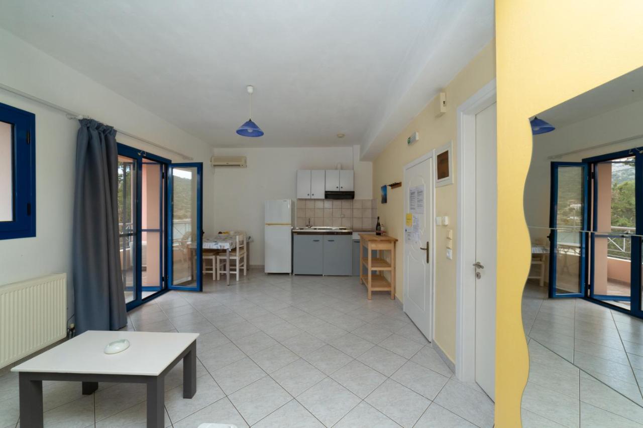 Natassa Apartments Agia Efimia Eksteriør billede